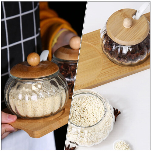 Pote de açúcar de vidro com tampa de bambu e colher. 2