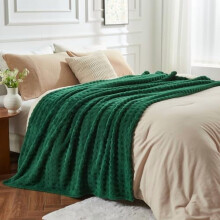 Super Soft Queen Blanket Green Premium Silky Flannel Fleece 3D Waffle Checkered Lightweight Bed Blanket All Season Use (Dark Green, Queen(90"x90"))