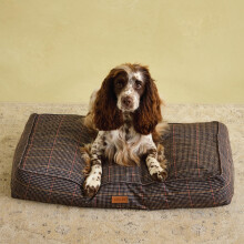 Rosewood x Joules Henson Check Mattress for Dogs, Medium Dog Bed, Thickly Padded, Non-Slip Base, Washable, Luxury Pet Bed for Medium Dogs