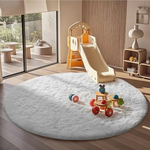 White shaggy round area rug 6 ft 2