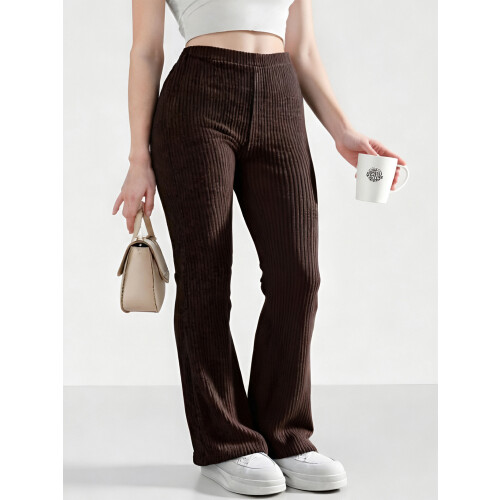 (M, Coffee) Calça flare canelada e outono. 2