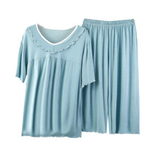 Ensemble pyjama Capri pour femme, haut à manches longues et pantalon long, bleu clair, taille L. Ensemble 2 pièces bleu clair.