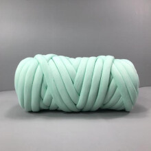 25 Meters Chunky Wool Bulky Arm Knitting Wool Roving Crocheting Green