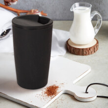 2er-Pack tragbarer Kaffeebecher, Reisebecher, mikrowellen- und spülmaschinenfest, wiederverwendbarer Reisebecher aus Kunststoff, Auto-Thermoskanne,