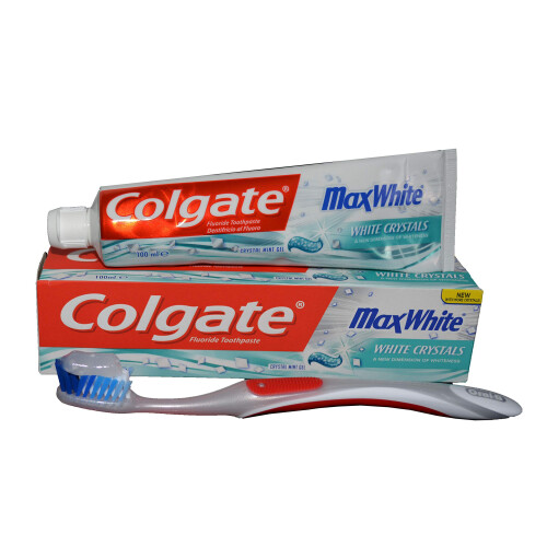 Colgate Colgate Max White New with More White Crystals 100ml, Pack of 6 1