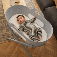 Snuz SnuzBaskit Moses Basket with Mattress Stand Lightweight Bassinet