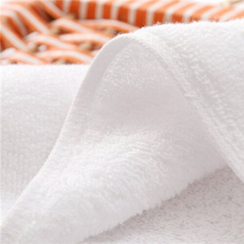Serviette de toilette blanche jetable à séchage rapide 1