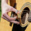 8 St Gitarr Tumfingerspel Gitarrplock i Rostfritt Stål med Plastfodral för Elgitarr Bas Ukulele (Silver) 5