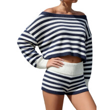 (S, Navy Blue) Ensemble femme en automne rayée.