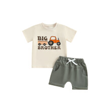 (5-6 Years, Apricot) Zomeroutfit voor babyjongens: T-shirt met tractorprint en bijpassende shorts met elastiek. Set van twee delen.