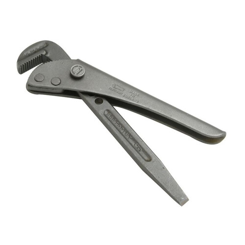 Footprint Footprint Pipe Wrench