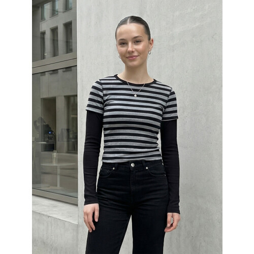 (L, Black) Womens Fall Tops Long Sleeve Crew Neck Casual Pullover Patchwork Soft Striped Shirts 2