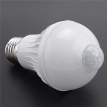 Motion Sensor Bulb Human Body Infrared Induction LED Light Bulbs Automatically Activated Light for Porches (5W)
