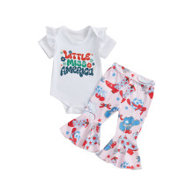 (0-3 Months, Pink) Conjunto de 2 peças para bebê menina: body floral e calça flare. Roupa de verão fofa para o 4 de julho.