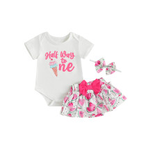(3-6 Months, Multicolor) Conjunto 3 peças menina: body letras, shorts morango/sorvete/laranja/melancia e faixa de cabelo.