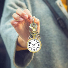Clip  Pocket Watch Quartz Pocket Watch with Key Buckle Hanging Digital Watch Clip for Nurses Doctors Gold+White