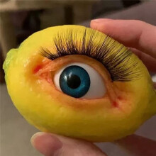 The All Seeing Fruit Resin Statue Simulation with Eyes Sculpture Desktop Decor Home-A