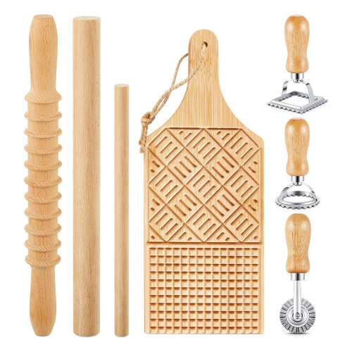 L'ensemble de fabrication de pâtes gnocchi en bois comprend un