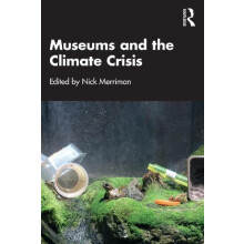 Museums and the Climate Crisis Paperback Book