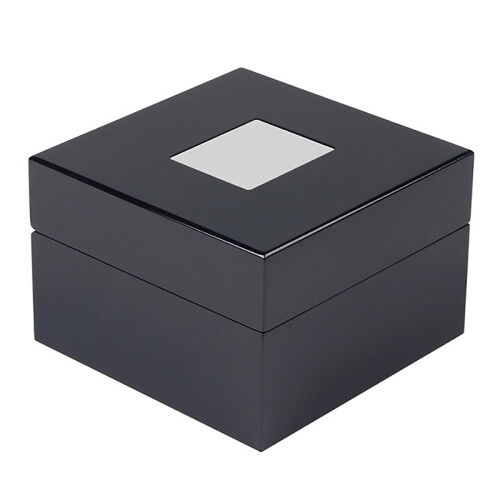 Black Lacquered Wooden High-End Watch Box  Watch Display Box Square Box 2