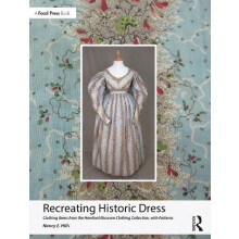 Recreating Historic Dress by Nancy E. Hills Paperback Book