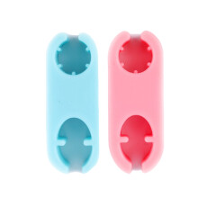 4Pcs Assorted Color Pet Food Clips for Phone Selfie and Photoshoot