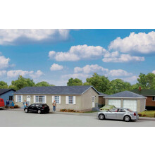 Walthers Cornerstone Modern Sectional House with Garage Kit WH933-4151 HO Gauge