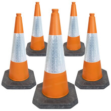 5 x 750mm Traffic Cones in Orange for Indoor and Outdoor Usage - Large Traffic Cones are Self Weighted and Made from 100% Recycled Materials in The U