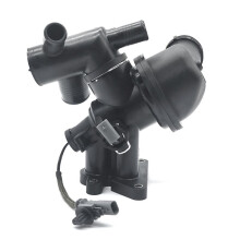 LR105974 JDE38476 Thermostatgehäuse für Motorkühlsystem für New 2.0 für F-PACE X761