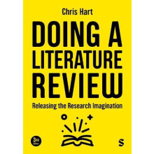 Doing a Literature Review by Chris Hart Paperback Book