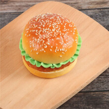 1pc Realistic Hamburger Lifelike Simulation Fake hamburger Bakery Display Kids Food Bread Toy Home Decoration Photography props Not inclue the Plate