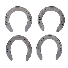Set van 4 hoefijzers van aluminiumlegering
