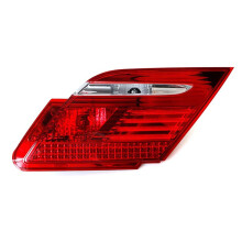 Right Rear Inner Taillight Rear Boot Lid Brake Lamp 63216938518 for E65 E65 7 Series 745i 750Li 2005-2008 LED Light