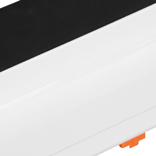 Rollenhalter für Schneidemaschinen, integrierter