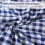 Toalha de mesa retangular xadrez azul-marinho e branca com babados, 100% algodão, estilo casa de campo vintage, 178 x 132 cm (70 x 52 polegadas). 7