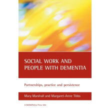 Social work and people with dementia Paperback Book