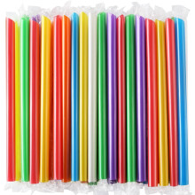 100 ks jednotlivě balených jumbo smoothie brček se zkosenými špičkami, bez BPA, 9,45" x 0,43", vícebarevná brčka na mléčný koktejl