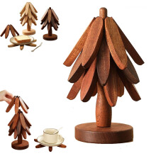 Set di sottopentola in legno naturale a forma di albero di Natale: 4 sottopentola + 1 supporto, per piatti caldi, pentole, ciotole, teiere (marrone