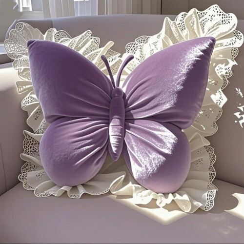 Almofada decorativa de veludo com estampa de borboleta e acabamento em renda, 45x45 cm (18x18 polegadas).