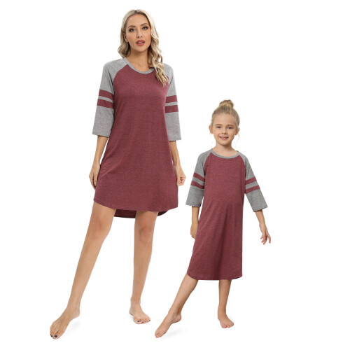 Σετ πιτζάμες Mommy and Me, ασορτί φόρεμα με κοντό μανίκι και ριγέ σχέδιο, πιτζάμες με