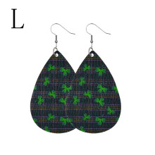 Orecchini pendenti a goccia verdi per il giorno di San Patrizio, ideali per donna. Un'idea regalo semplice e un accessorio di moda perfetto per tutti