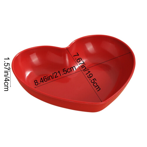 Red Heart-Shaped Plastic Plates 2-Pack 2
