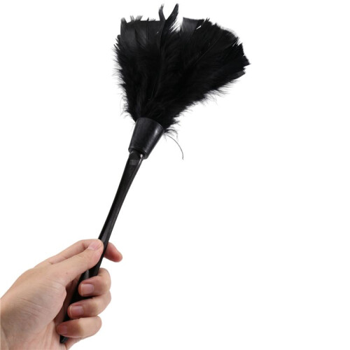 1pc Fashion Turkey Feather Duster with Black Plastic Handle Cleaning Tool(black)35cm 1