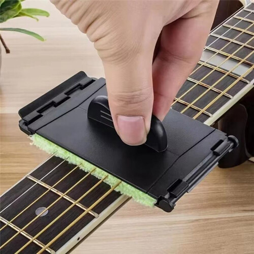 Multi-Instrument String Cleaner Tool för Gitarr, Bas, Ukulele, Violin - Gripbräda Underhåll och Skötselduk 1