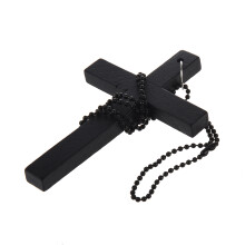 Collana in pallino matello con ciondolo croce di legno nero