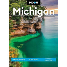 Moon Michigan Eigth Edition by Paul Vachon Paperback Book