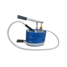 Manual Engine Oil Filler 4.5L Sturdy Portable Hand Pump for Supplies V