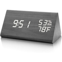 Despertador digital com LED noturno, data, controle de voz, design em madeira, termômetro interno e 3 alarmes ajustáveis.