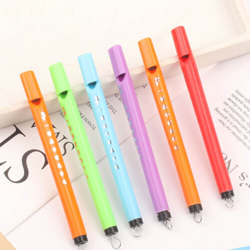 100Pcs Assorted Bird Whistle Plaything Lightweight and Cute 1