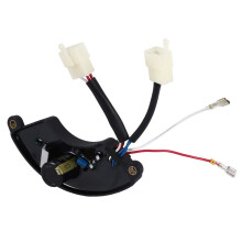 5Kw 6.5Kw 8Kw 3 Phase Generator Avr Universal Automatic Voltage Regulator Stabilizer for Alternator 400V 470Uf